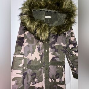 Army fatigue suede peacoat size L in women worn once.
